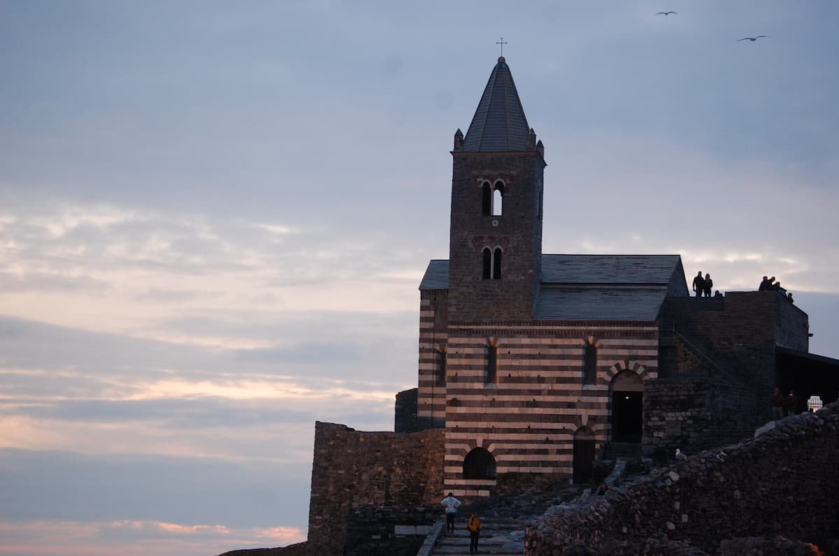Guided tour and Pesto experience in Portovenere