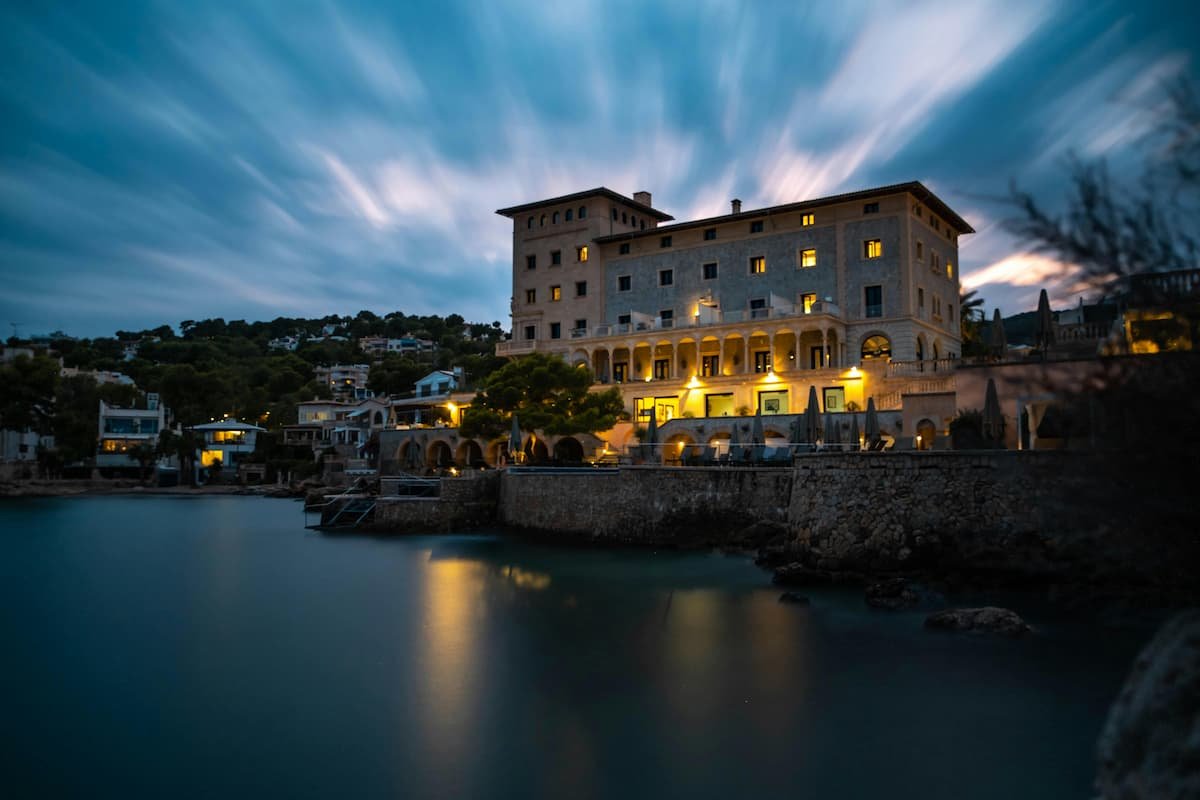 Portofino Twilight Cruise: An Elegant Journey Along the Ligurian Coast