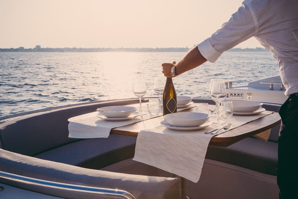 An evening romantic floating dinner and cruise on Lake Como