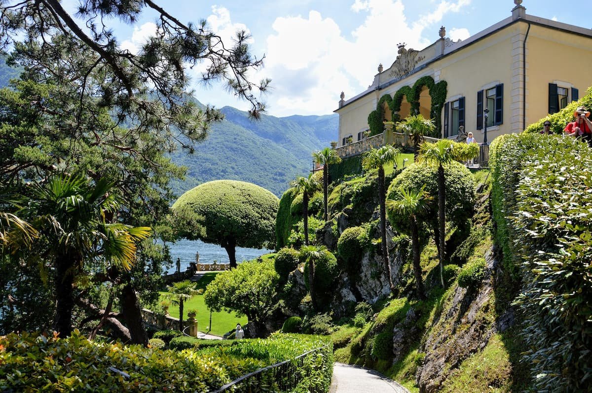 Lake Como Private Tour from Milan: Exploring Its Villas and Gardens