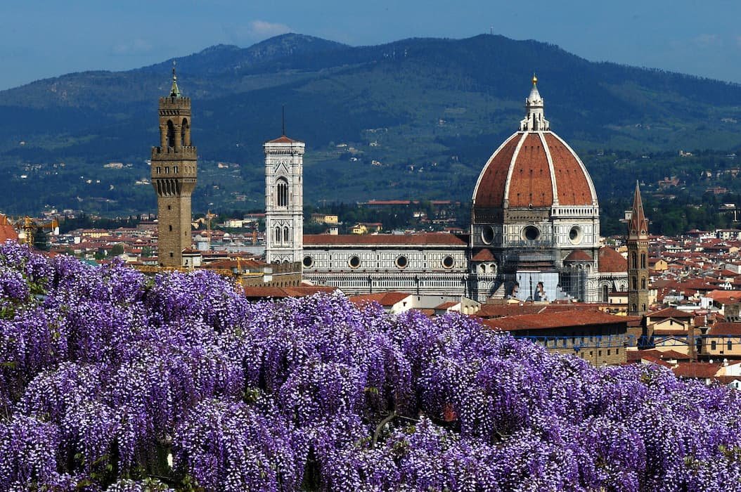 Urban and gardens trekking in Florence