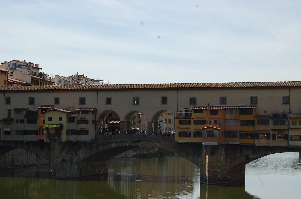 Florence from the water: a private guided boat tour with taste