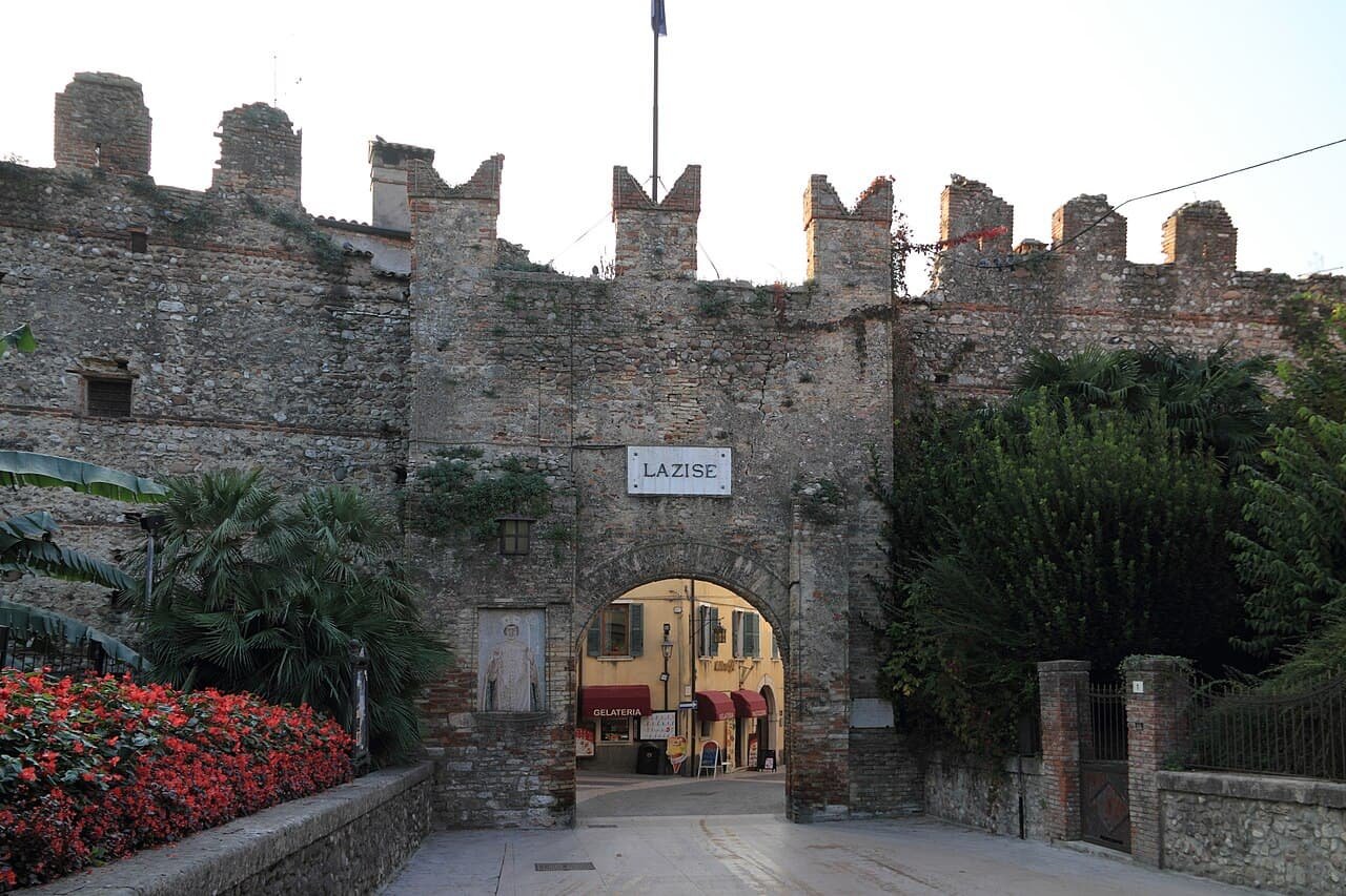 Wine, Oil, and Medieval Wonders on Lake Garda