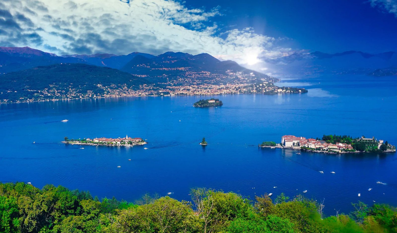 Lake Maggiore art and food tour between Isola Bella and Stresa
