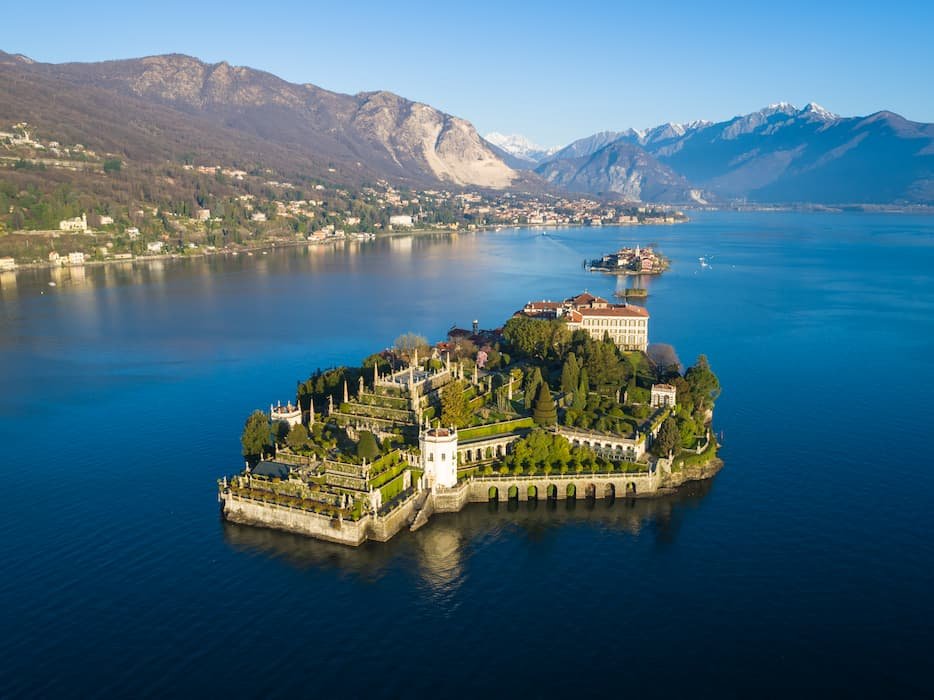 Lake Maggiore's Borromean gulf: a unique trip plunged into the beauty