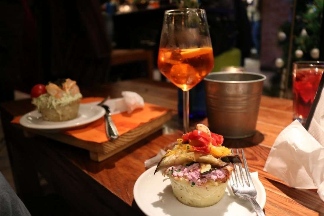 Bacari and cicchetti: a culinary journey in Venice