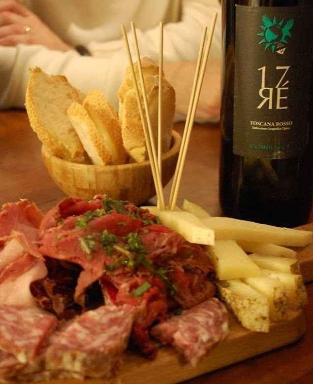 Cheers! Cicchetti school in Venice