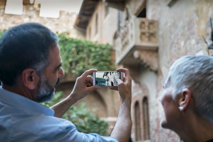 Verona: private city tour of art, history, and wine